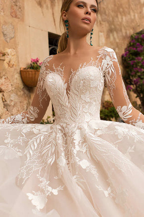 "Enchanting Abernathy Illusion Lace A-Line Tulle Wedding Dress - Your Dream Gown Awaits!"