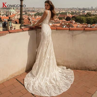 2023 Hot Sale Sleeveless Illusion O-Neck Mermaid Wedding Dress Elegant Button Back Court Train Embroidery Appliques Bridal Ball