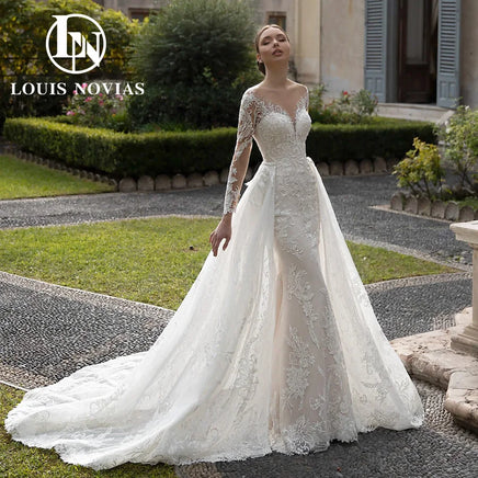 "Enchanting Mermaid Wedding Dress with Detachable Train & Long Sleeves - Elegant Lace Appliqué 2-in-1 Gown for the Perfect Bride"