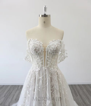 New off Shoulder V Neck Court Train Bridal Gown Lace a Line Wedding Dress