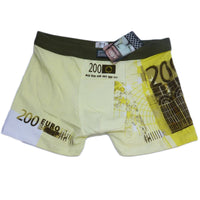 Boxer man with a 200 euro banknote - XXL-XXXL Size