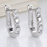 Horseshoe women earring with rhinestones - Silver