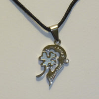 Pair of necklaces with heart and clover - Gold and Silver Color