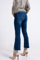 Q2 - Original High Waisted Jeans With Asymmetrical Hem