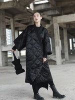 MARIGOLDSHADOWS - Original Satoko V-Collar Quilted Coat