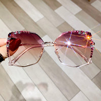 Original Luxury Brand Designer Sunglasses High Quality Rhinestone Sun Glasses Big Diamond Bling Eyeglasses Fashion Shades for Women Uv400