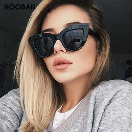 HOOBAN - Original Retro Cat Eye Women Sunglasses Classic Black Ladies Sun Glasses Vintage Driving Female Eyeglasses UV400 Oculos