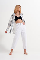 Q2 - Original High  Waisted Loose Tapered Leg Jeans in White